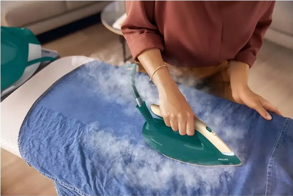 Philips PSG7140/70 PerfectCare Bügelstation Grün/weiß – Bild 5