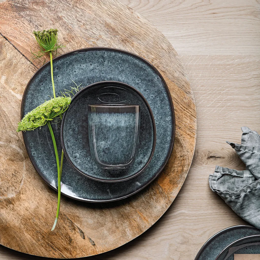 Like. By Villeroy & Boch Lave Gris Tafelservice Für 4 Personen 8-teilig – Bild 4