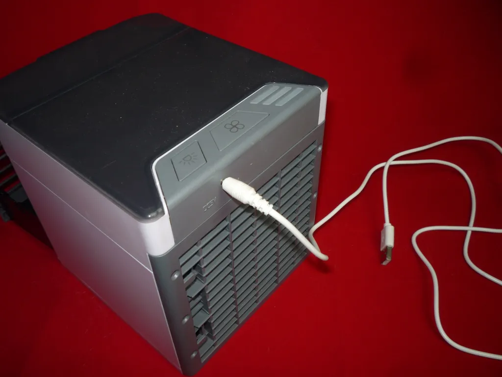 Mini Luftkühler Air Cooler Tisch-Ventilator Mit Befeuchtung Version 2 – Bild 4