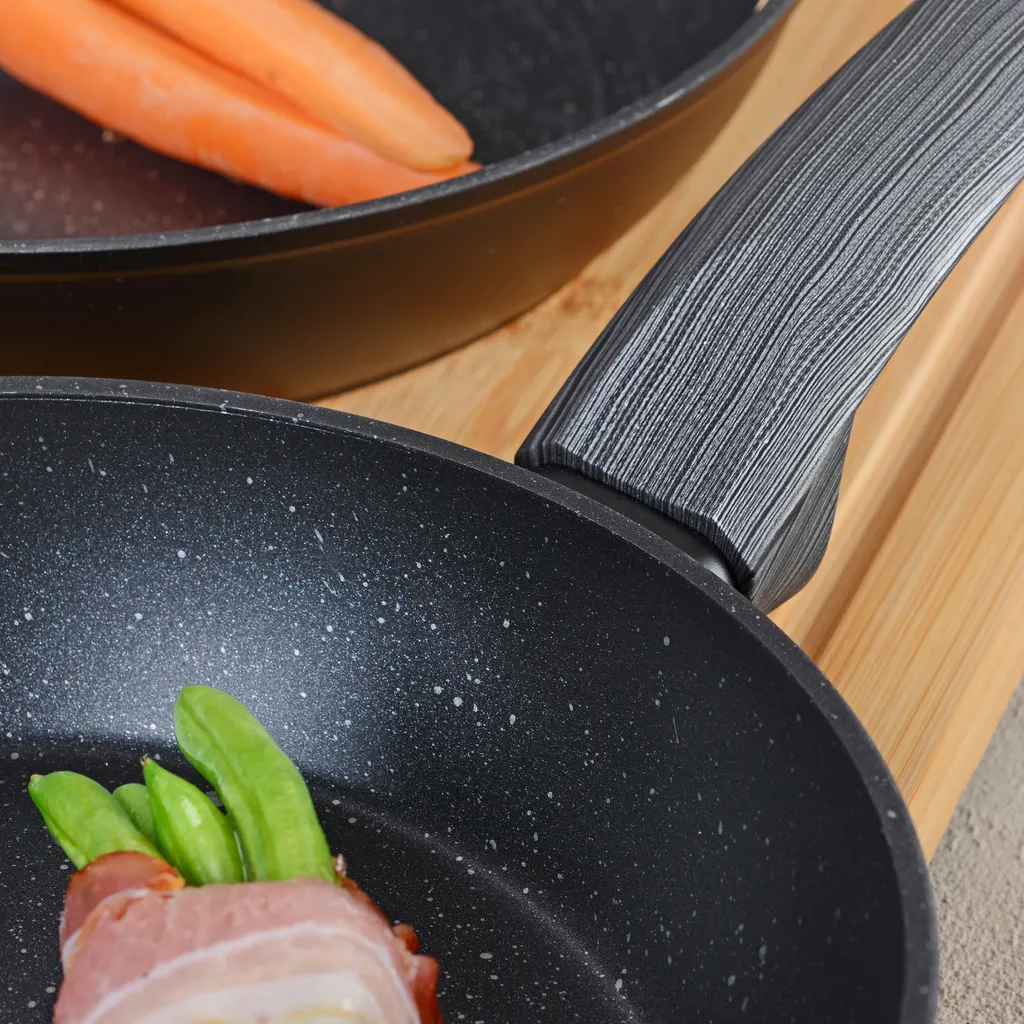 GRÄWE Aluminium-Pfannenset, Ø 20 Cm, Ø 24 Cm, Ø 28 Cm, Beschichtet, 3-teilig, Inkl. Pfannenwender – Bild 11