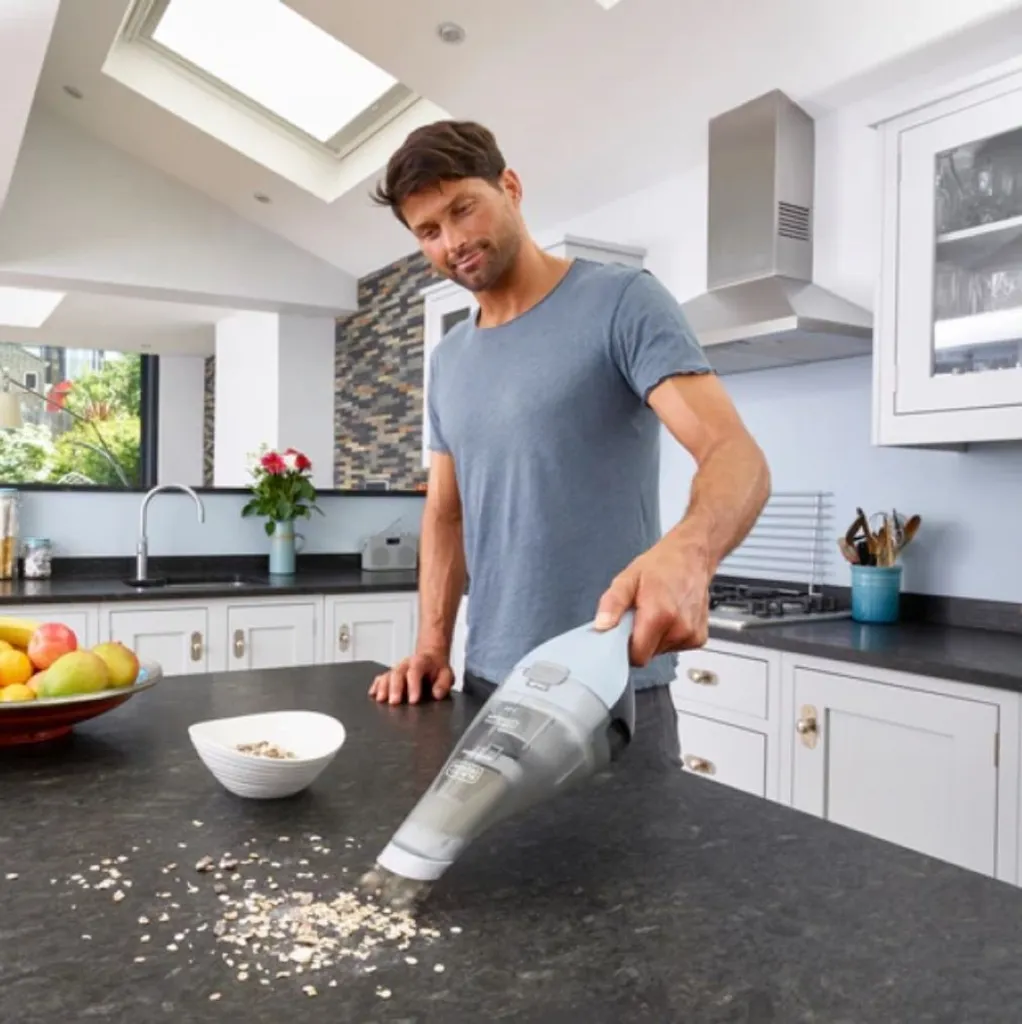 Black & Decker NVC215W Dustbuster, Eisblau – Bild 8