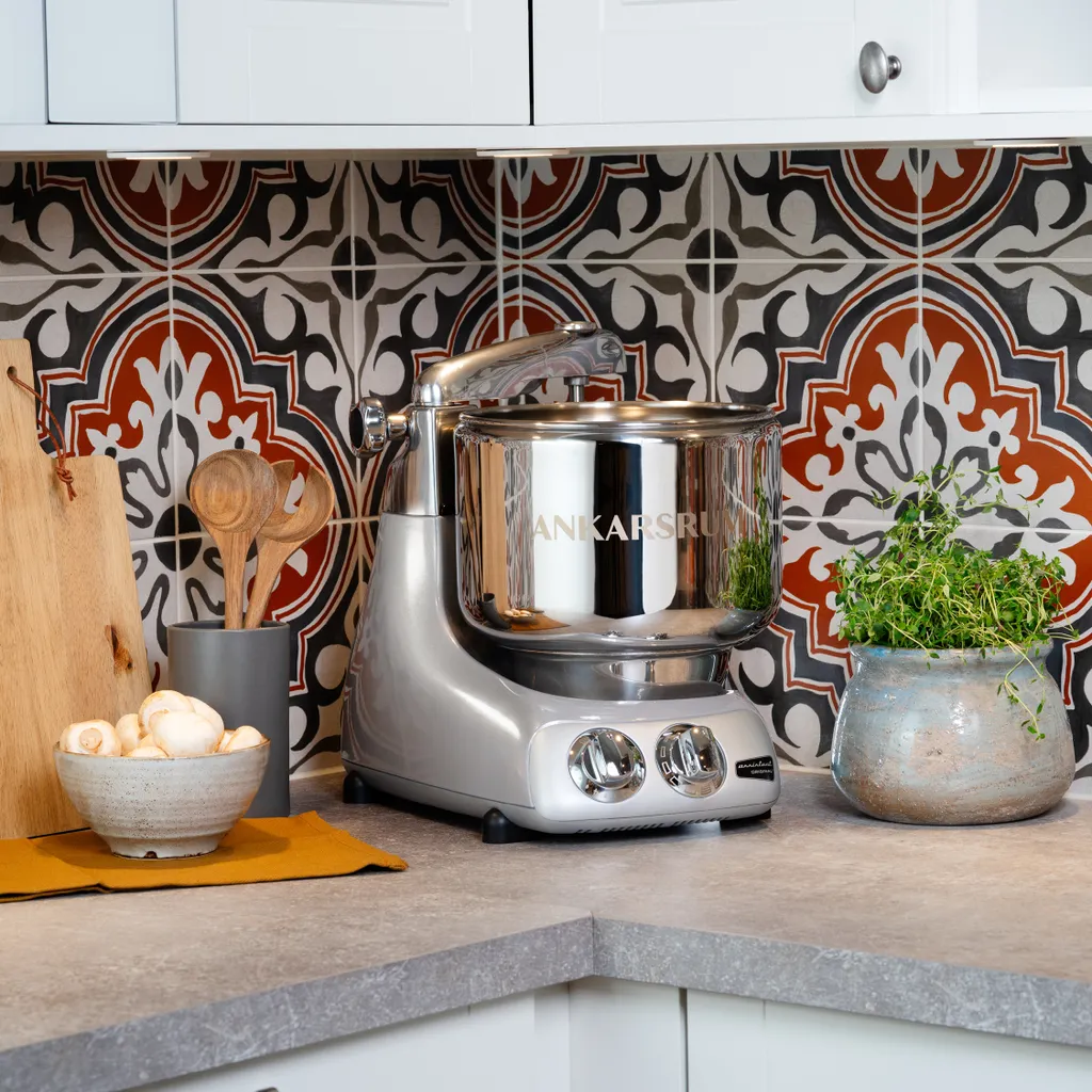 Ankarsrum Küchenmaschine Black Chrome – Bild 4