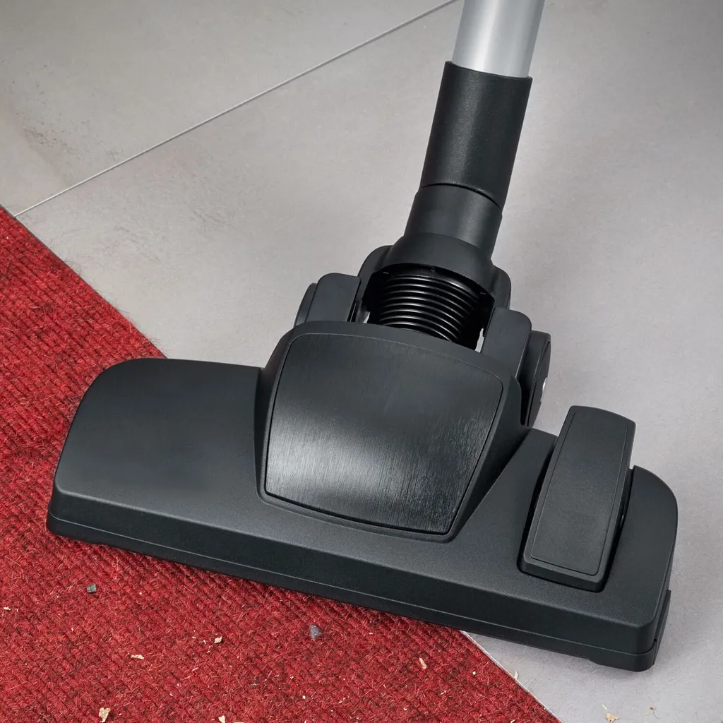 Severin MY 7119 S'SPECIAL CarPET & Carpets Nonstop Mutli-Cyclone Bodenstaubsauger Beutellos, HEPA14 Filter, XXL-Polsterdüse, XL-Parkettdüse, Turbobürste, 750 Watt – Bild 7